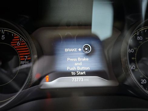 Used 2019 Jeep Cherokee Limited w/ Luxury Group AWD/4WD image 15