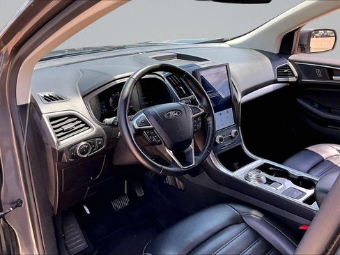 Used 2023 Ford Edge SEL AWD/4WD image 12