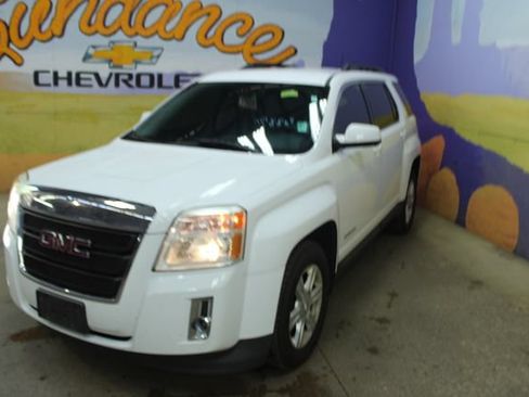 Used 2015 GMC Terrain SLE FWD image 4