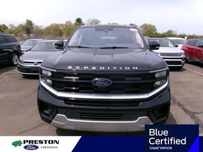 Used 2025 Ford Expedition Platinum
