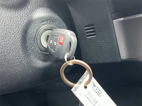 Used 2021 Toyota Tacoma SR5 image 34