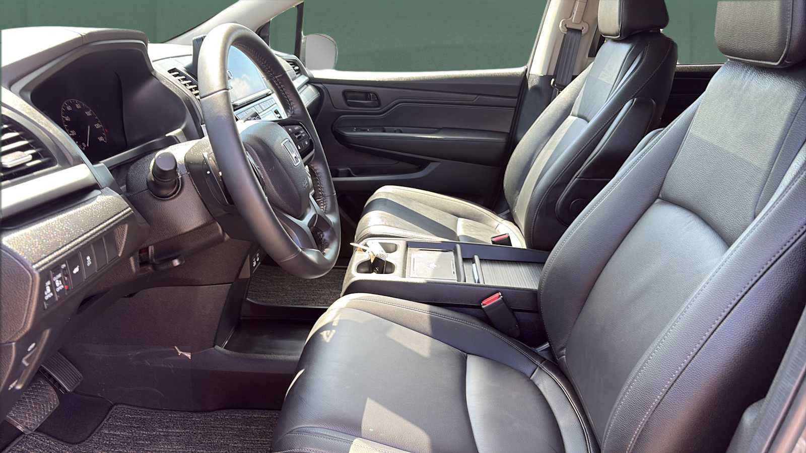 Used 2026 Honda Odyssey EX-L image 17