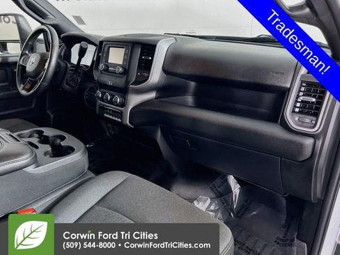 Used 2024 RAM 4500 Tradesman w/ Chrome Appearance Group AWD/4WD image 26