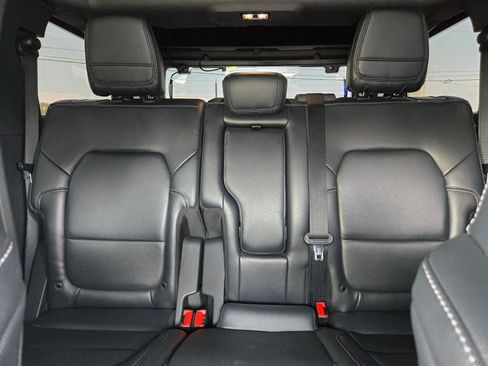 Used 2021 Ford Bronco First Edition AWD/4WD image 12