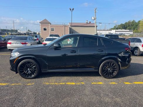 Used 2022 BMW X6 xDrive40i w/ Executive Package AWD/4WD image 2