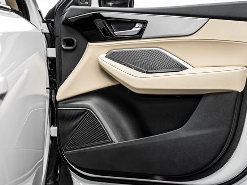 New 2026 Acura MDX FWD image 17