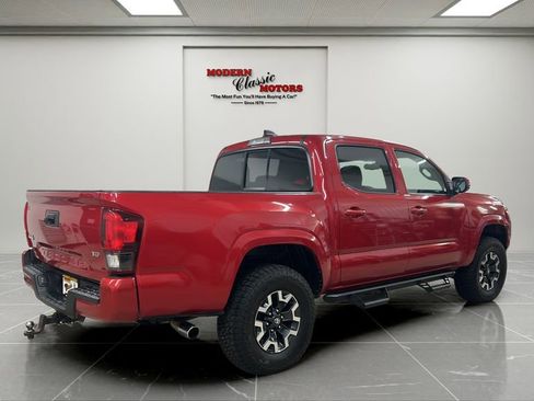 Used 2021 Toyota Tacoma SR AWD/4WD image 7