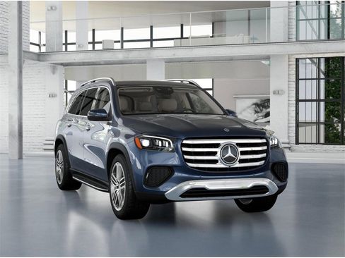 New 2026 Mercedes-Benz GLS 450 4MATIC image 9