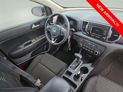 Used 2018 Kia Sportage LX AWD/4WD image 27