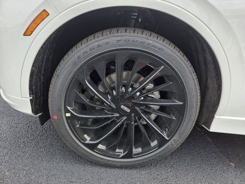New 2026 Lincoln Aviator Reserve AWD/4WD image 24