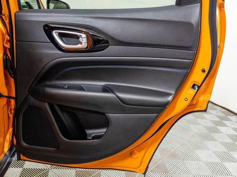 New 2026 Jeep Compass Latitude image 39