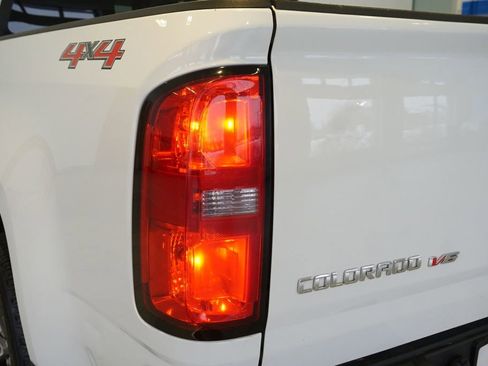 Used 2020 Chevrolet Colorado LT w/ LT Convenience Package image 30