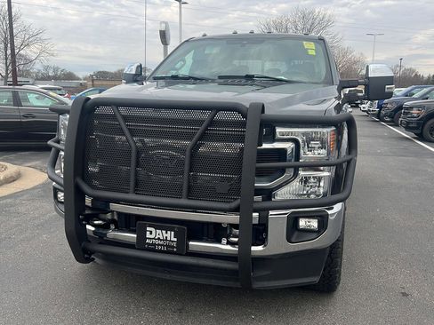 Used 2020 Ford F350 XLT w/ XLT Premium Package image 15