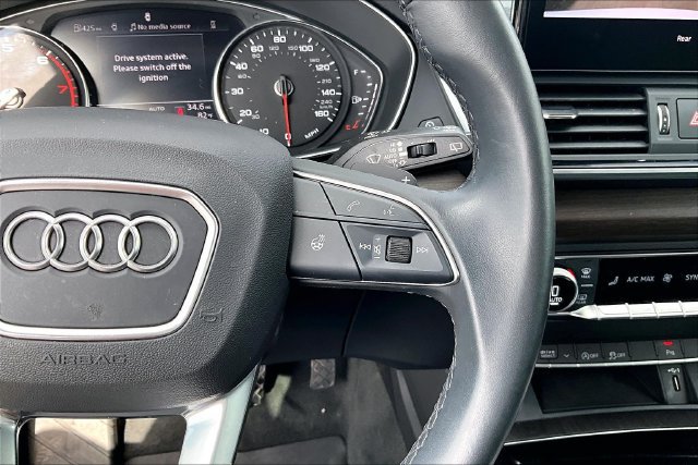 Used 2024 Audi Q5 2.0T Premium AWD/4WD image 21