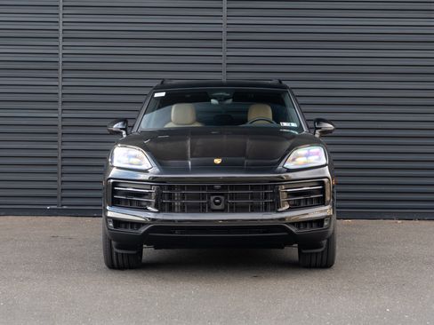 New 2026 Porsche Cayenne AWD/4WD image 11