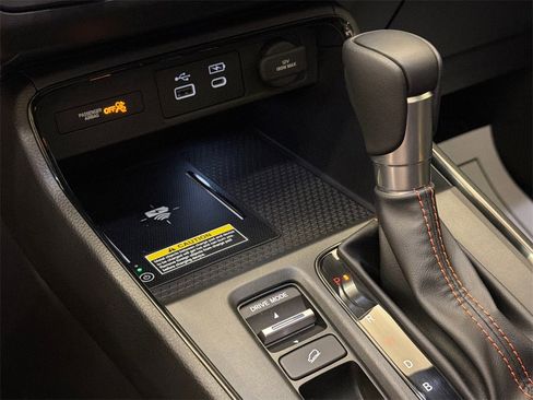 Used 2025 Honda CR-V Sport-L image 30