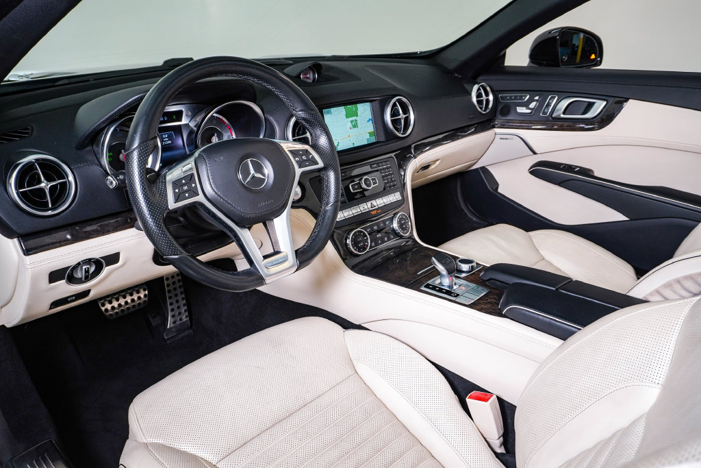 Used 2015 Mercedes-Benz SL 400 image 22