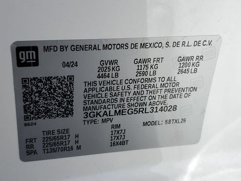 Certified 2024 GMC Terrain SLE w/ Driver Convenience Package FWD image 33