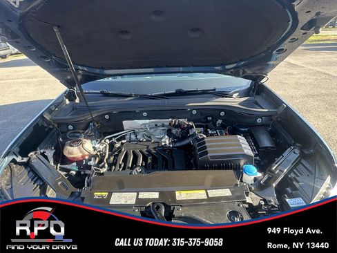 Used 2022 Volkswagen Atlas SE AWD/4WD image 32