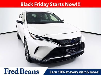 Used 2021 Toyota Venza XLE w/ Softex Package