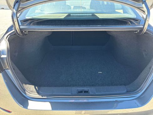 Used 2025 Nissan Sentra S FWD image 29