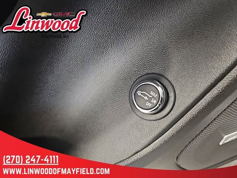 Used 2024 Chevrolet Blazer Premier image 17