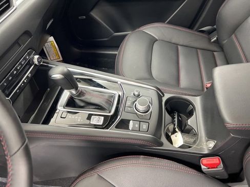 Used 2025 MAZDA CX-5 Carbon Edition image 14