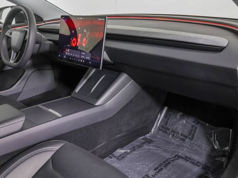 Used 2025 Tesla Model 3 Long Range RWD image 38