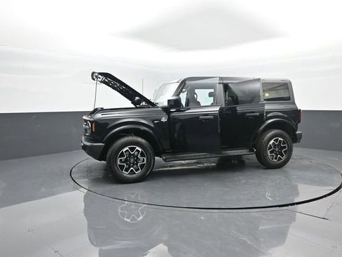 New 2026 Ford Bronco Outer Banks image 38