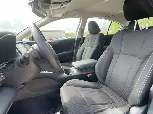 Used 2023 Subaru Legacy Premium AWD/4WD image 12