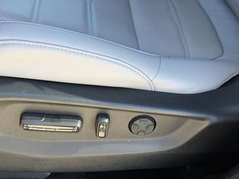 Used 2022 Honda CR-V EX-L image 18