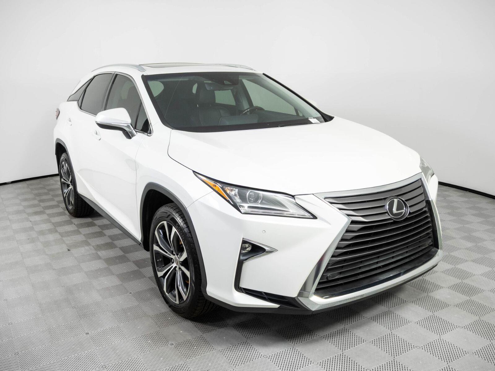 Used 2017 Lexus RX 350 FWD w/ Premium Package image 25