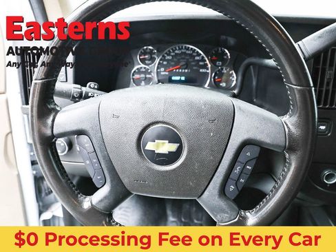 Used 2021 Chevrolet Express 3500 w/ Driver Convenience Package RWD image 10