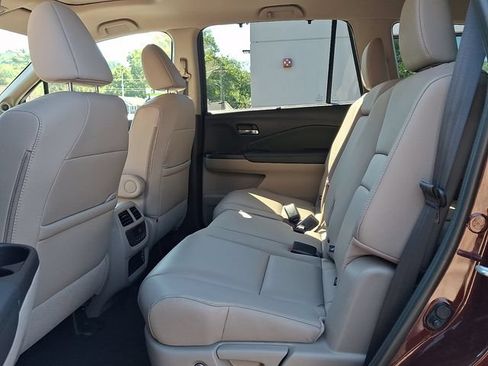 Used 2022 Honda Pilot Special Edition image 10