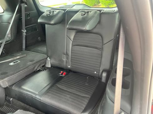 Used 2024 Nissan Pathfinder Rock Creek AWD/4WD image 9