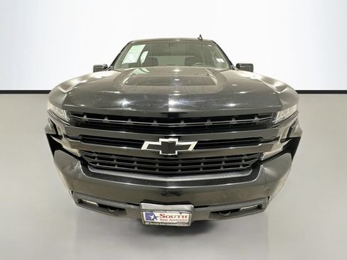 Used 2020 Chevrolet Silverado 1500 RST w/ RST Value Package RWD image 2