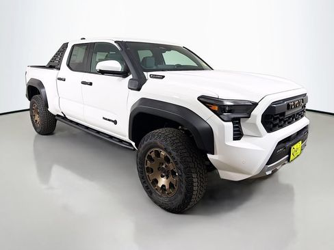 New 2026 Toyota Tacoma 4x4 Double Cab Hybrid image 3