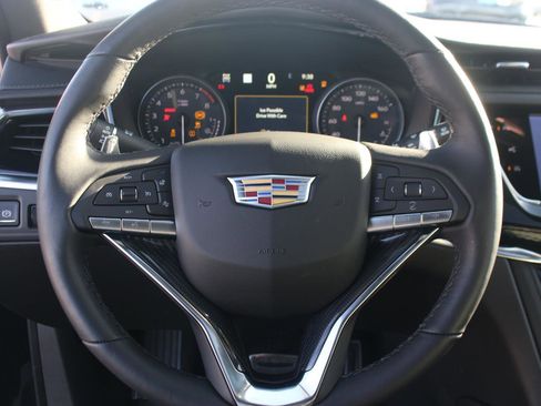 Used 2024 Cadillac XT6 Sport w/ LPO, Onyx Lite Package image 20