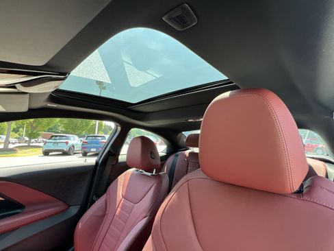 Used 2024 BMW 230i Coupe w/ Premium Package RWD image 29