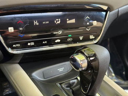 Used 2019 Honda HR-V EX image 27