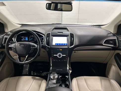 Used 2020 Ford Edge Titanium AWD/4WD image 15