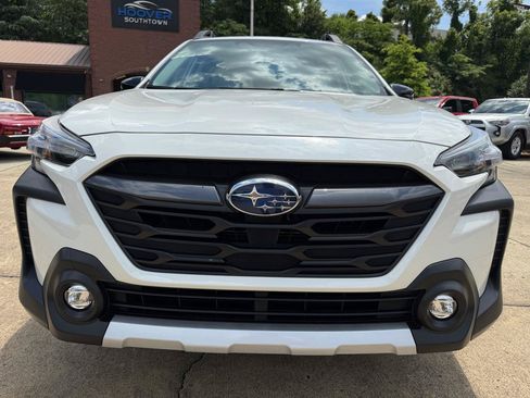 Used 2025 Subaru Outback Limited w/ Popular Package #2 AWD/4WD image 8