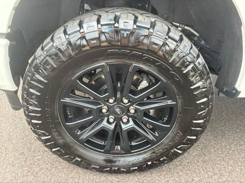 Used 2024 Ford F150 Platinum w/ Equipment Group 702A High AWD/4WD image 16