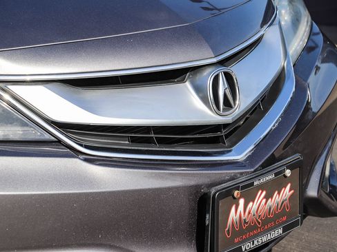 Used 2018 Acura ILX FWD image 5