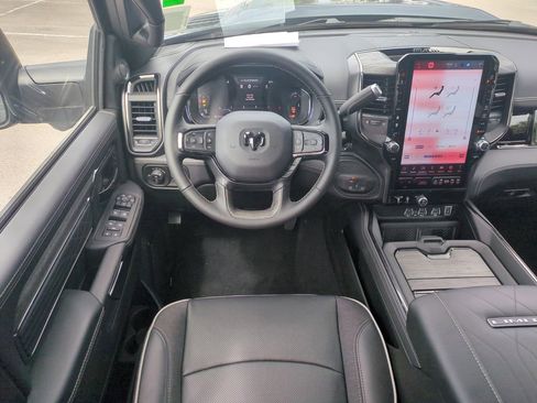New 2026 RAM 2500 Limited AWD/4WD image 16