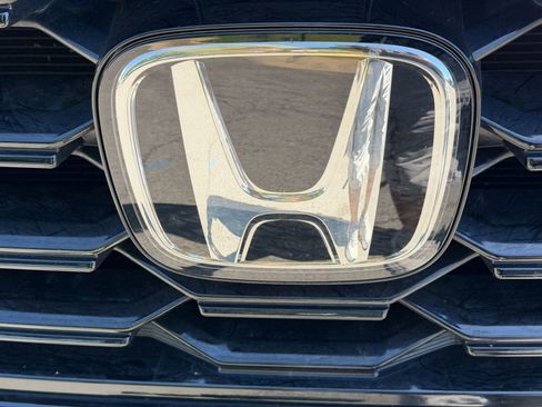 Used 2025 Honda Pilot Touring image 22