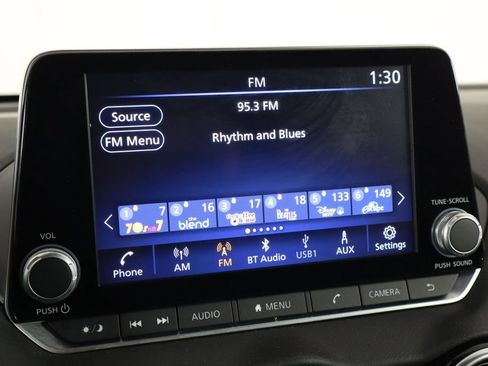 Used 2022 Nissan Sentra SR w/ Trunk Package FWD image 28