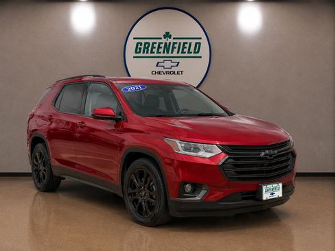 Used 2021 Chevrolet Traverse RS AWD/4WD image 1