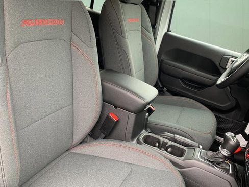 New 2026 Jeep Wrangler Unlimited Rubicon image 40