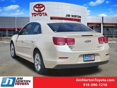 Used 2014 Chevrolet Malibu LT FWD image 8